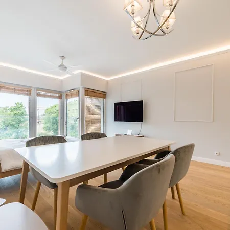 Warta River Chic By Bookinghost Apartment Poznan