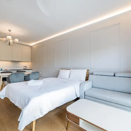 Warta River Chic By Bookinghost Apartment