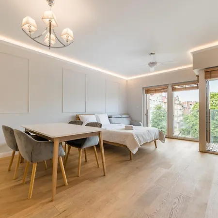Warta River Chic By Bookinghost Apartment *